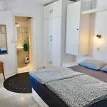 Mit Atemberaubendem Meerblick, Privatem Pool Und Whirlpool